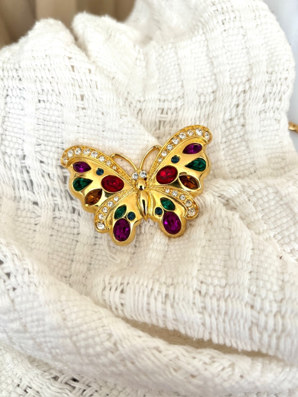 vintage Alana Stewart gold butterfly brooch pin with colorful faux gemstones